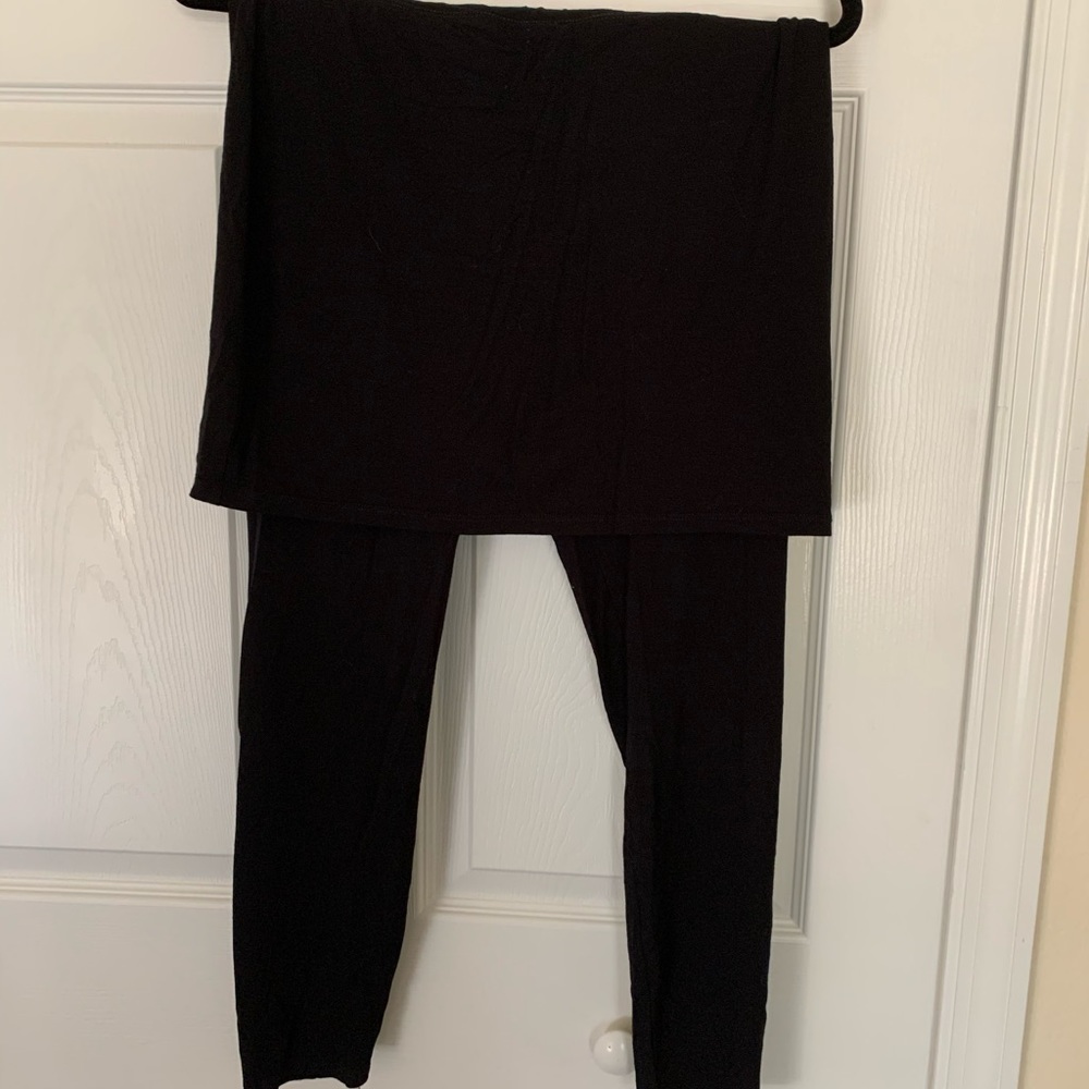 Eileen Fisher leggings w/ built-in skirt
